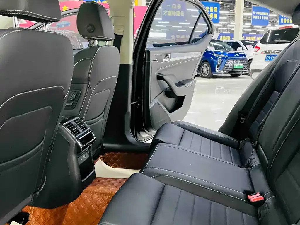Skoda Superb 2021 из CN, фото 9