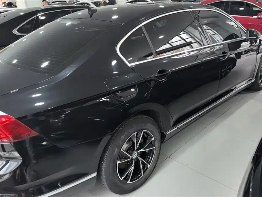 Volkswagen Magotan 2021 из CN, фото 7
