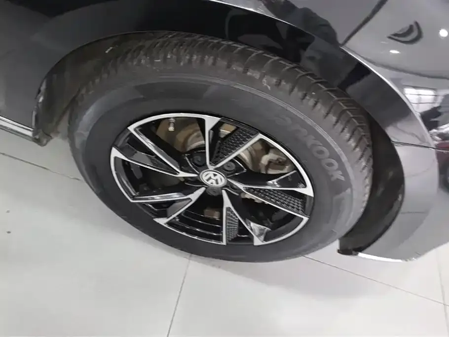 Volkswagen Magotan 2021 из CN, фото 6