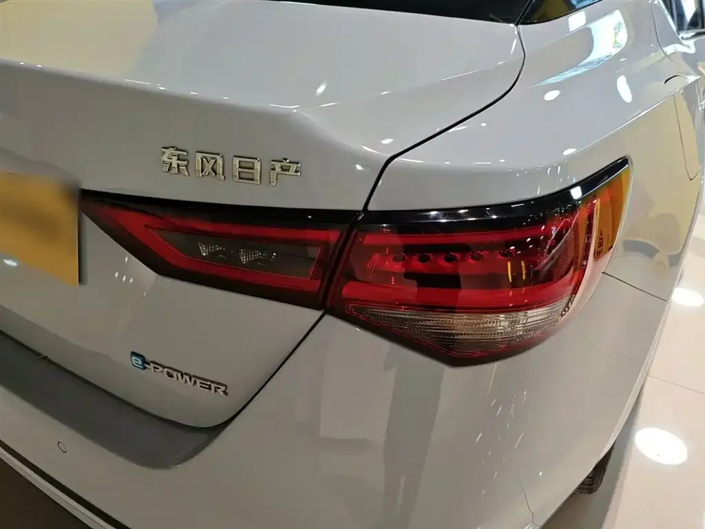 Nissan Sylphy 2023 из CN, фото 8