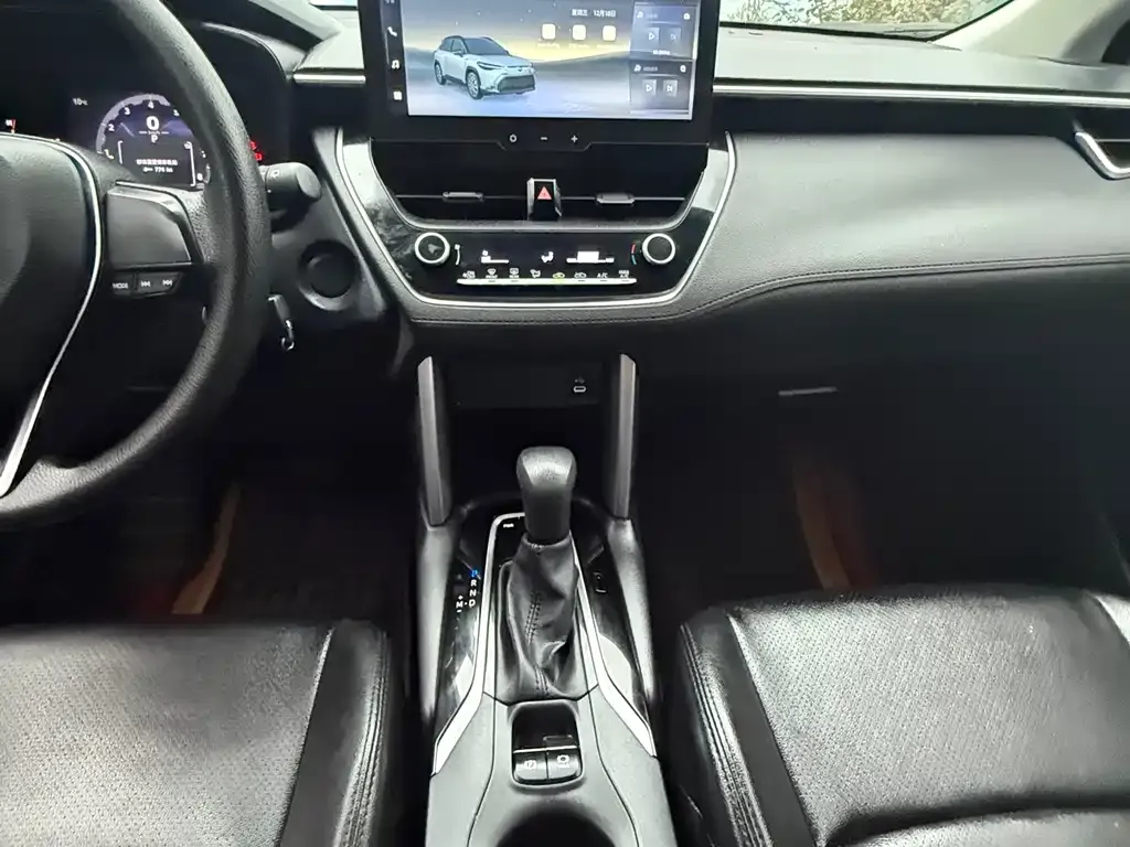 Toyota Frontlander 2024 из CN, фото 10