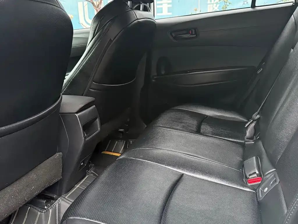 Toyota Frontlander 2024 из CN, фото 9