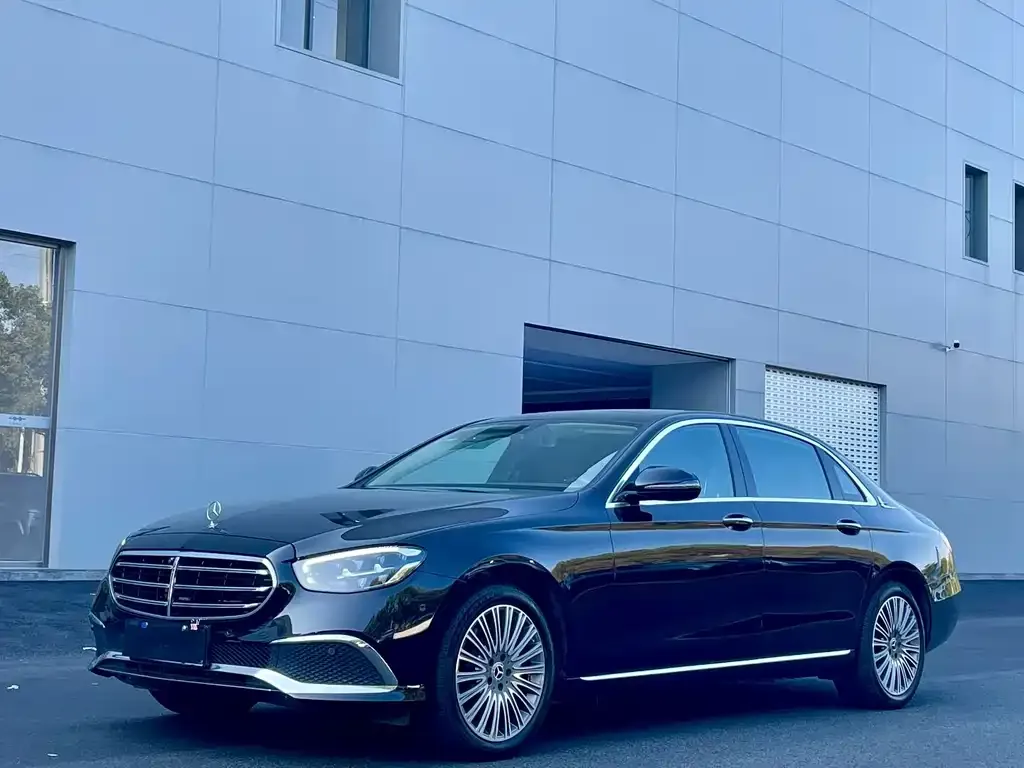 Mercedes-Benz E-Class 2023 из CN, фото 1