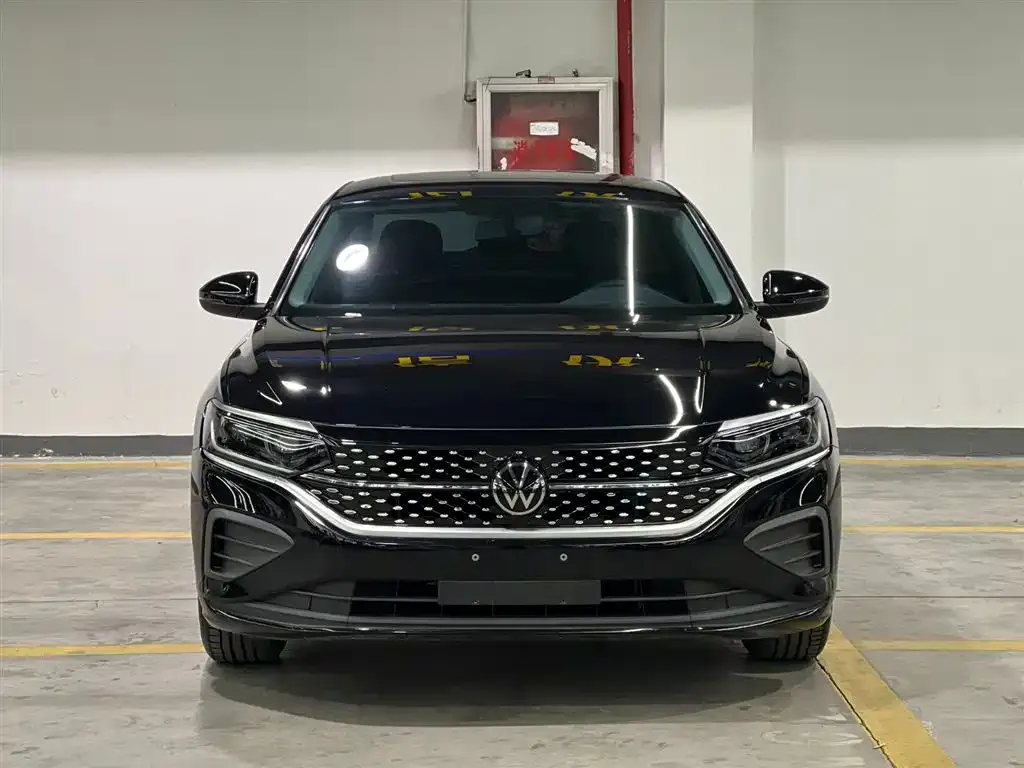 Volkswagen Passat — фото 2