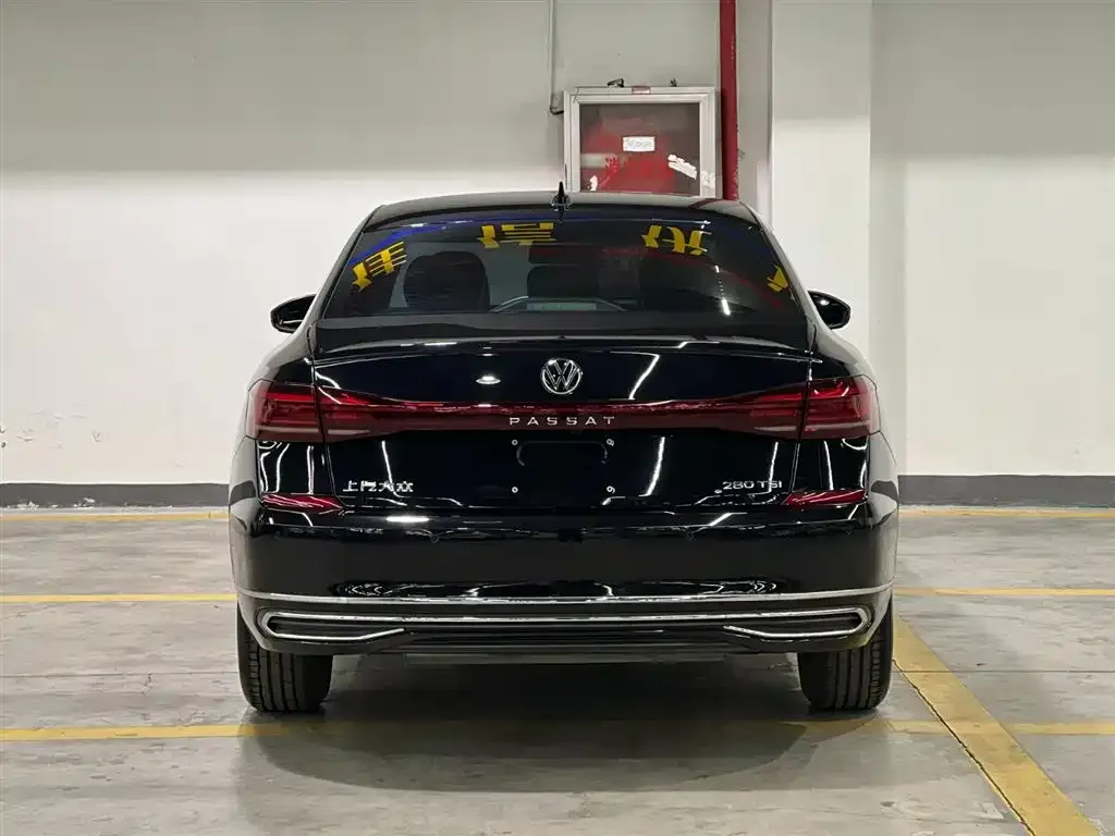 Volkswagen Passat — фото 6
