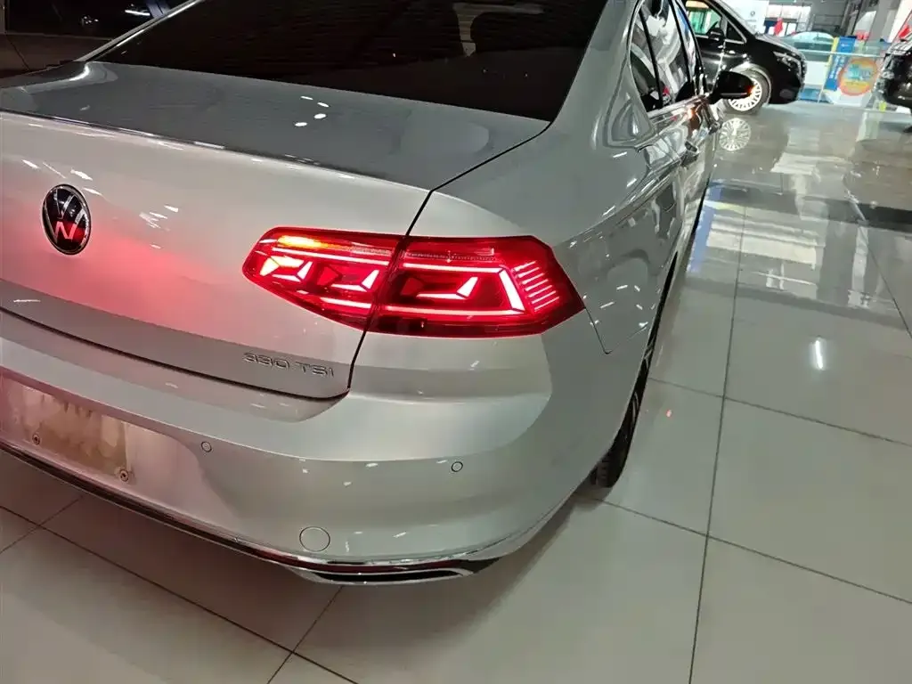Volkswagen Magotan 2022 из CN, фото 7