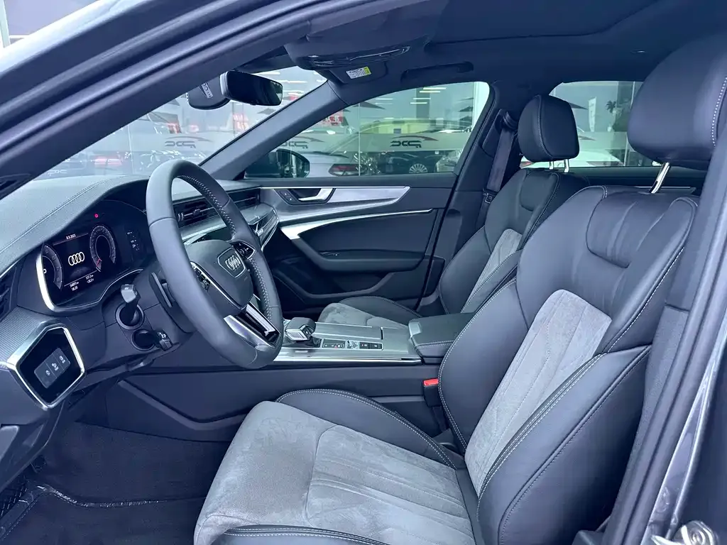 Audi A6L 2021 из CN, фото 8