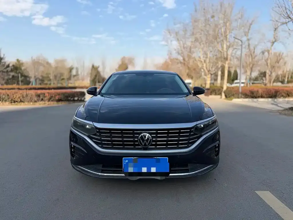 Volkswagen Passat — фото 2