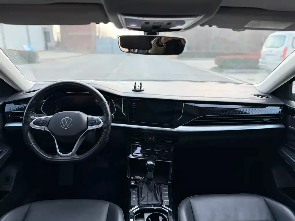 Volkswagen Passat — фото 3