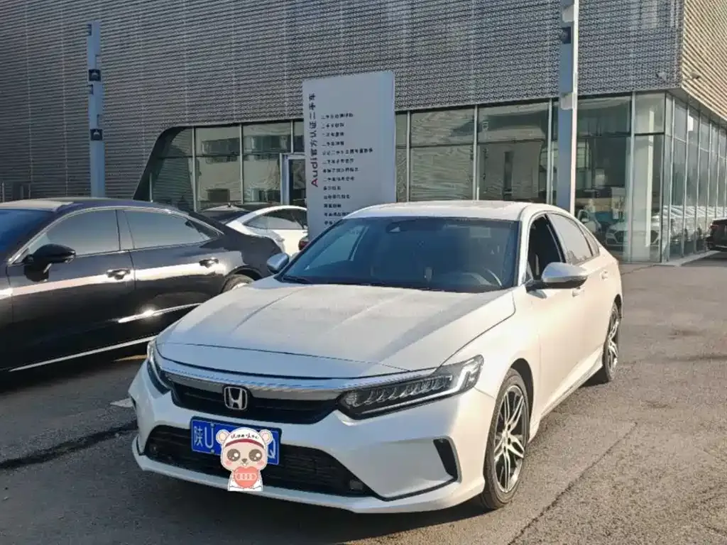 Honda Inspire 2023 из CN, фото 2