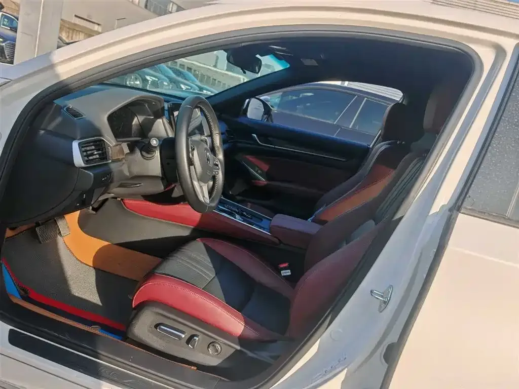 Honda Inspire 2023 из CN, фото 7