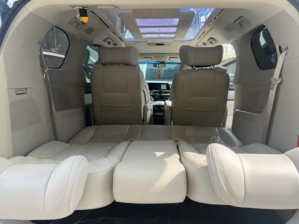 Buick GL8 2021 из CN, фото 4