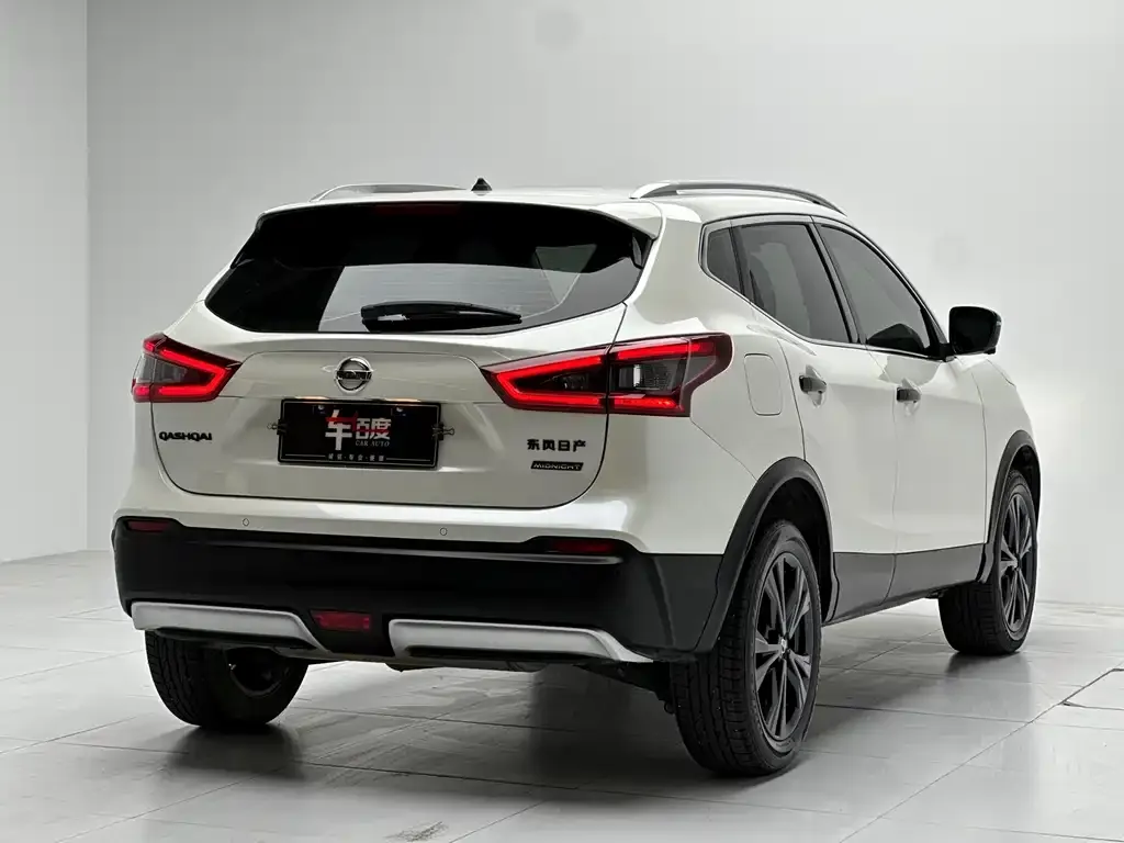 Nissan Qashqai 2023 из CN, фото 2