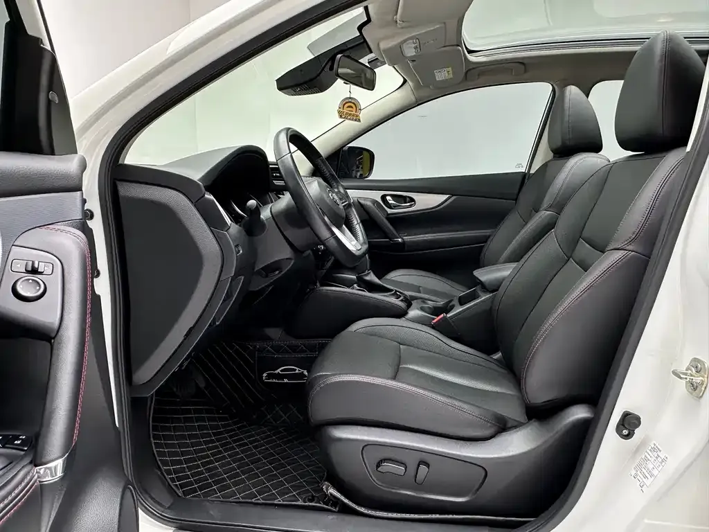 Nissan Qashqai 2023 из CN, фото 8
