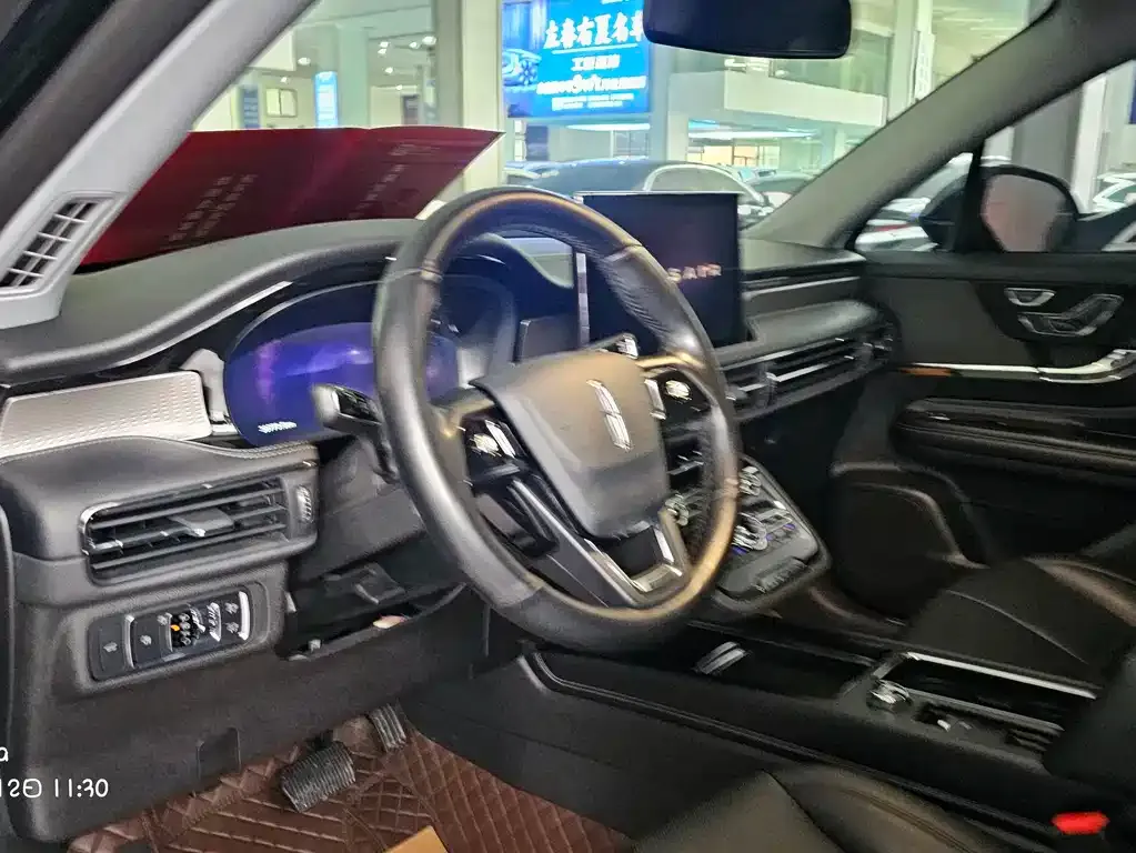 Lincoln Corsair 2023 из CN, фото 4