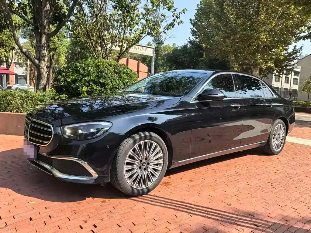 Mercedes-Benz E-Class 2022 из CN, фото 1