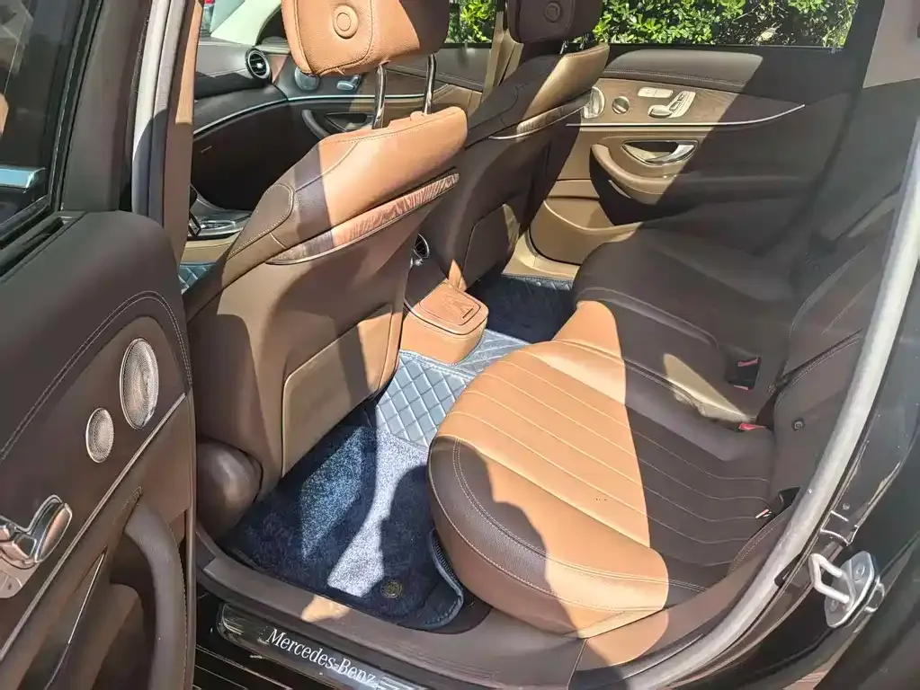 Mercedes-Benz E-Class 2022 из CN, фото 9