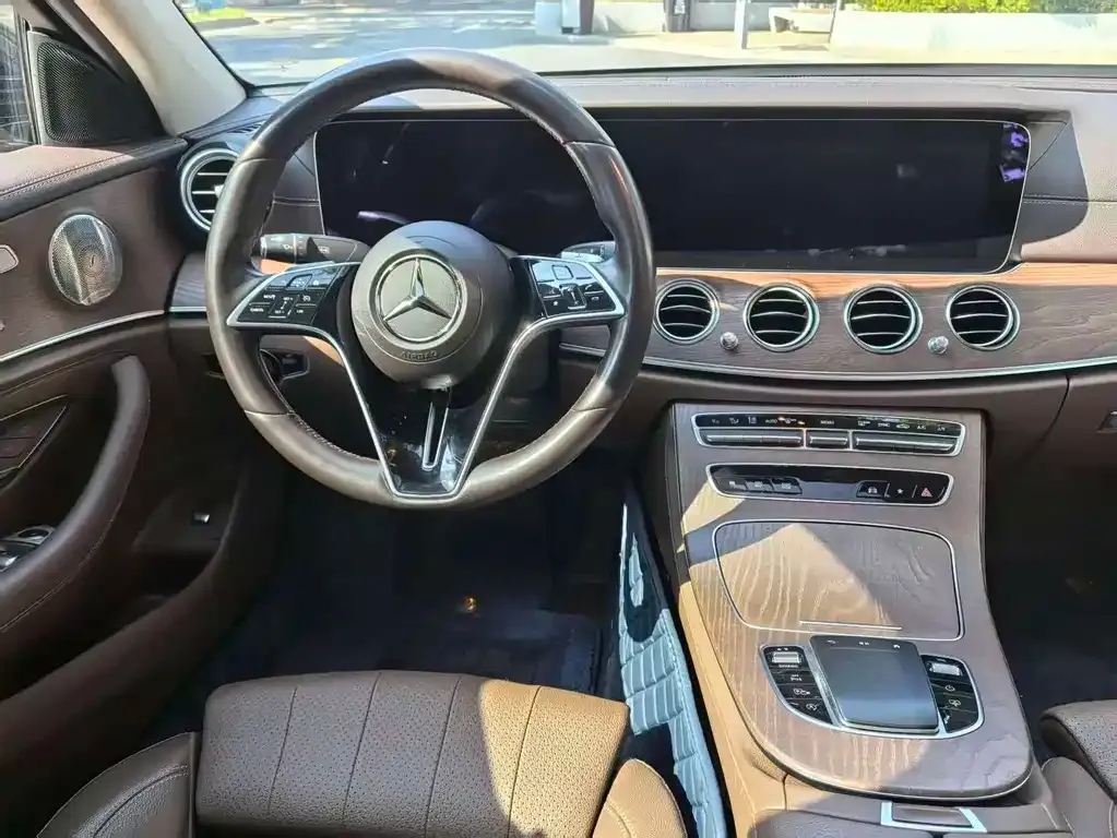 Mercedes-Benz E-Class 2022 из CN, фото 8