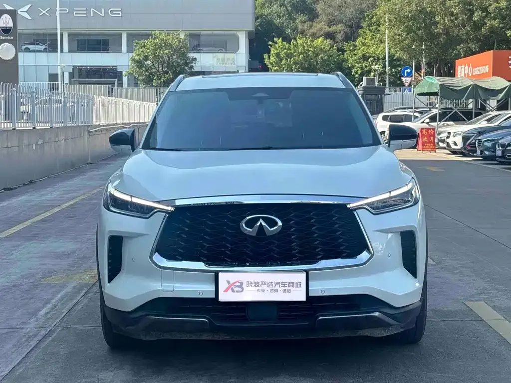 Infiniti QX60 2023 из CN, фото 8