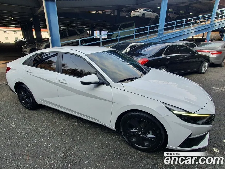 Hyundai AVANTE 2023 из KR, фото 7