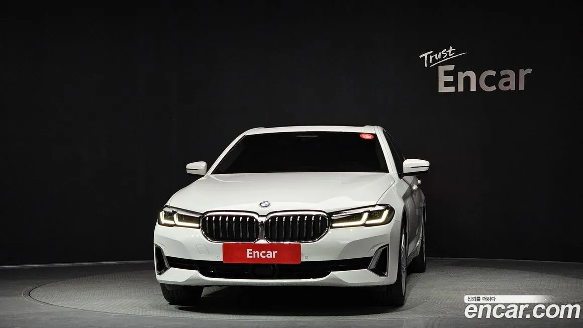 BMW 5-Series 2023 из KR, фото 3