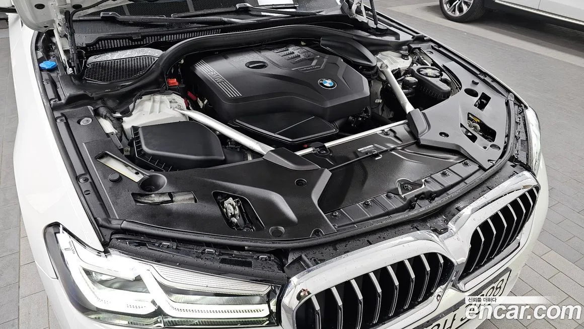 BMW 5-Series 2023 из KR, фото 6