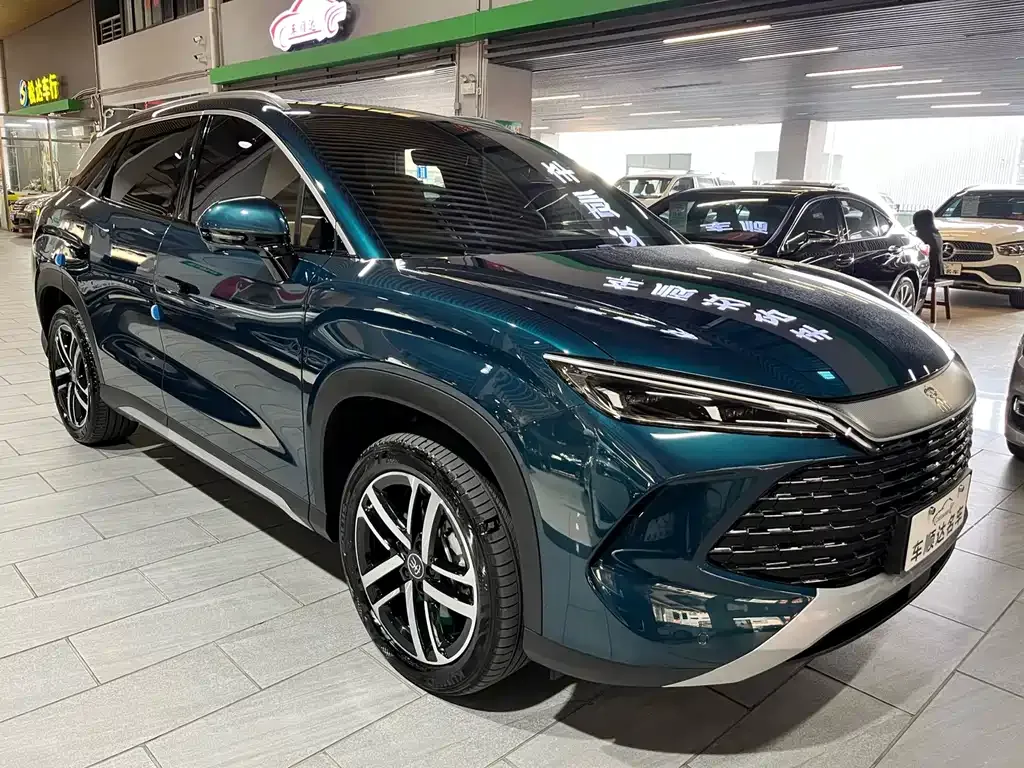 BYD L DM-i — фото 2
