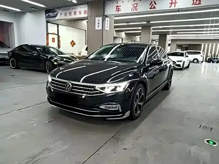 Volkswagen Magotan 2023 из CN, фото 1