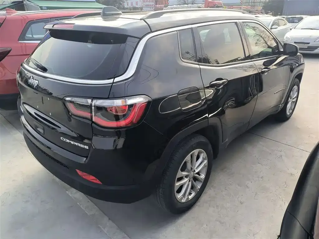 Jeep Compass 2021 из CN, фото 10