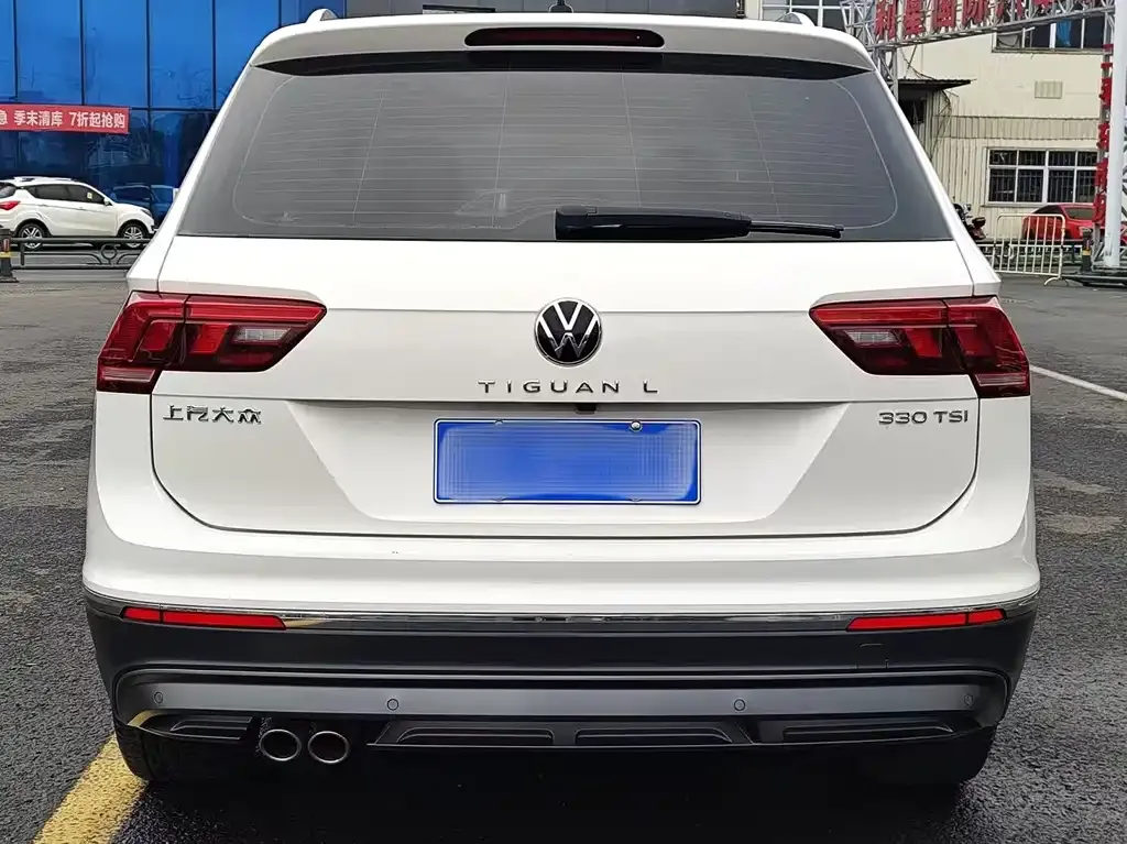 Volkswagen Tiguan L — фото 5