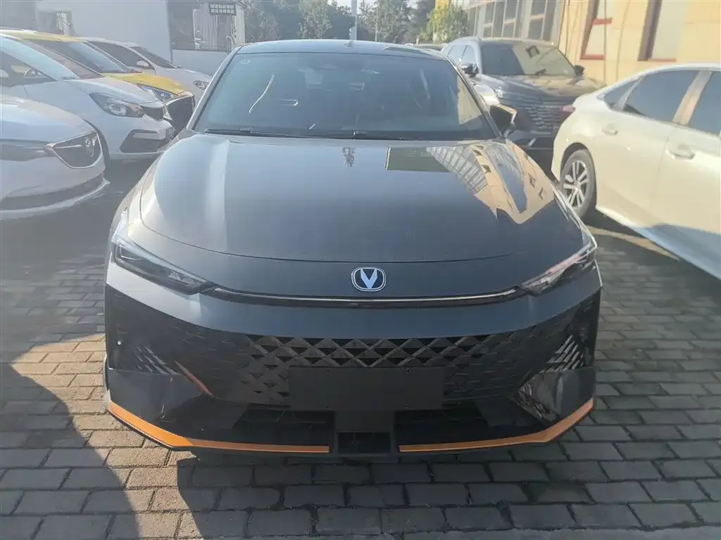 Changan UNI-V 2026 из CN, фото 4