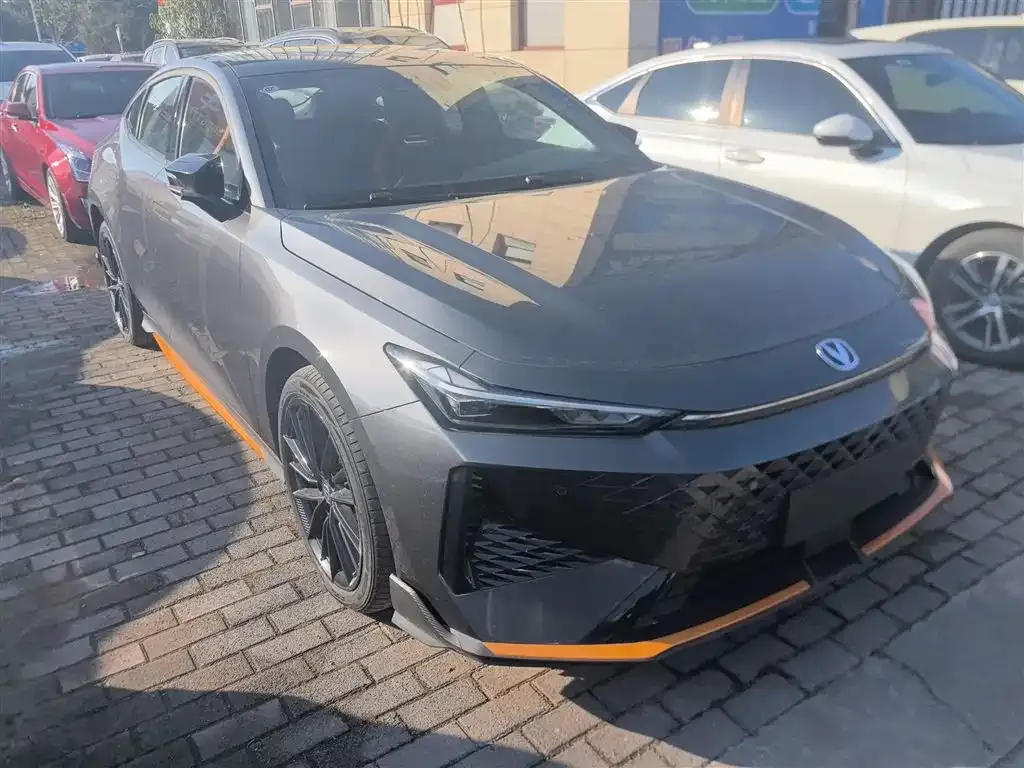 Changan UNI-V 2026 из CN, фото 8