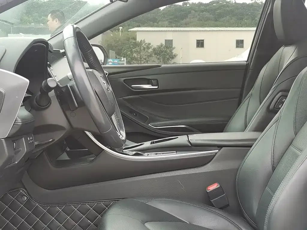 Toyota Avalon 2022 из CN, фото 5