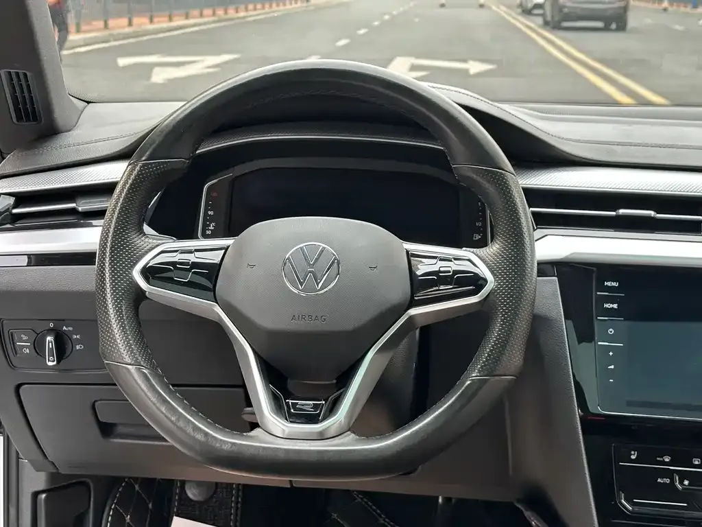 Volkswagen CC — фото 6