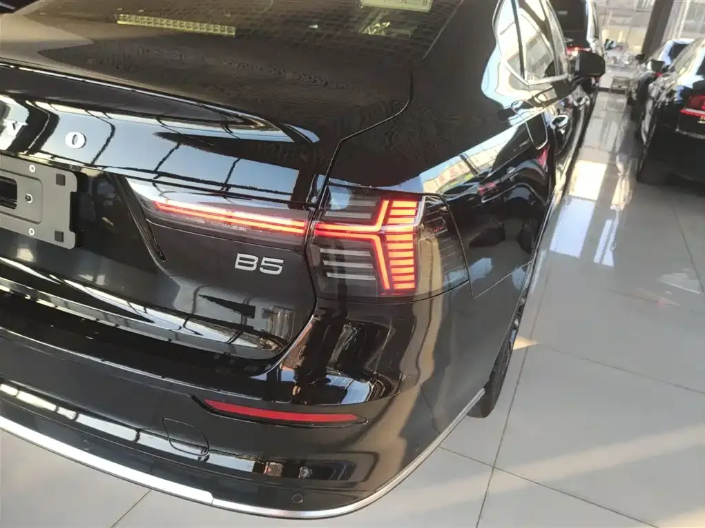 Volvo S90 2025 из CN, фото 9