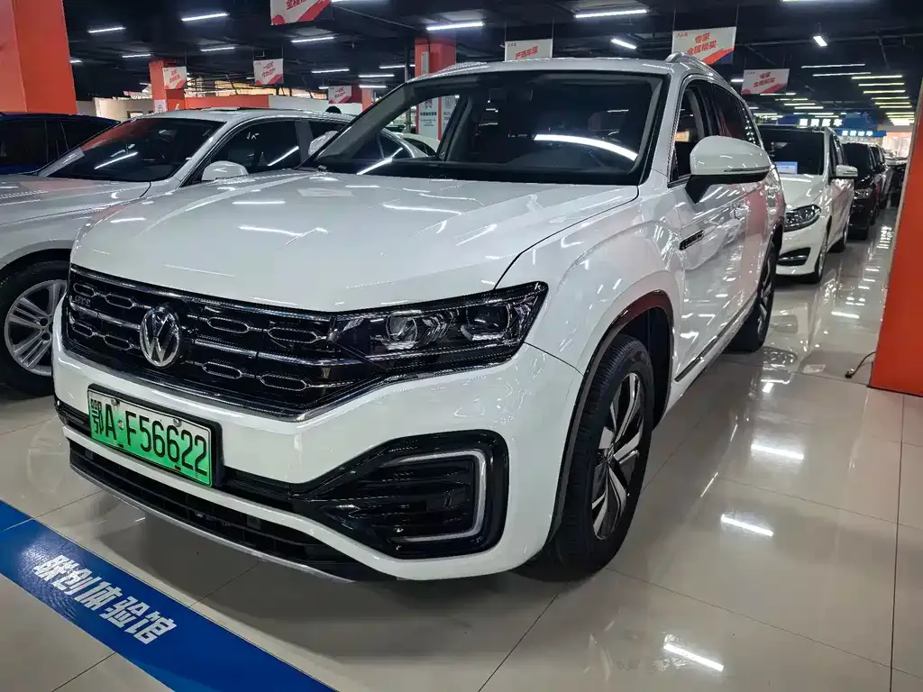 Volkswagen GTE PHEV 2023 из CN, фото 1