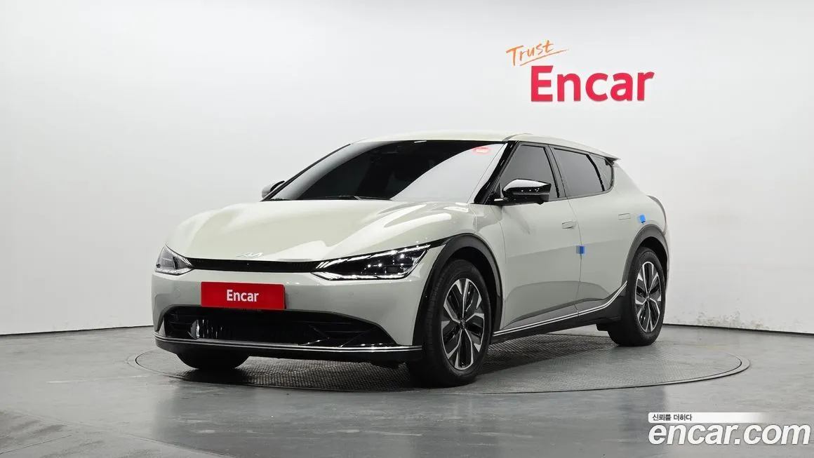 Kia EV6 2023 из KR, фото 1