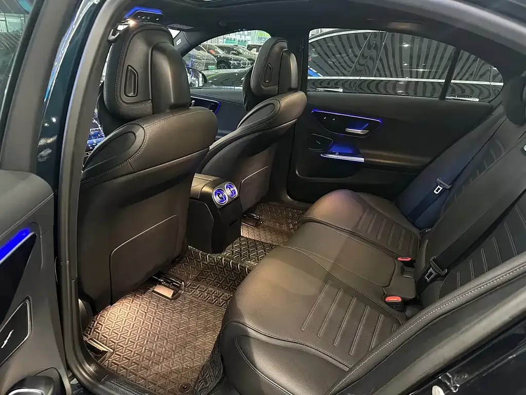 Mercedes-Benz C-Class 2023 из CN, фото 5