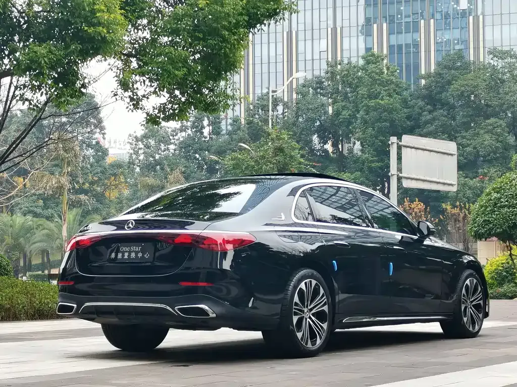 Mercedes-Benz E-Class 2024 из CN, фото 7