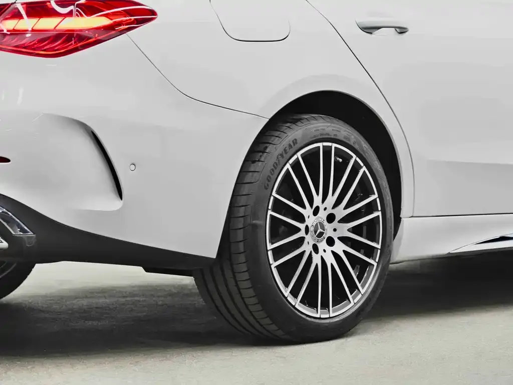 Mercedes-Benz C-Class 2024 из CN, фото 3