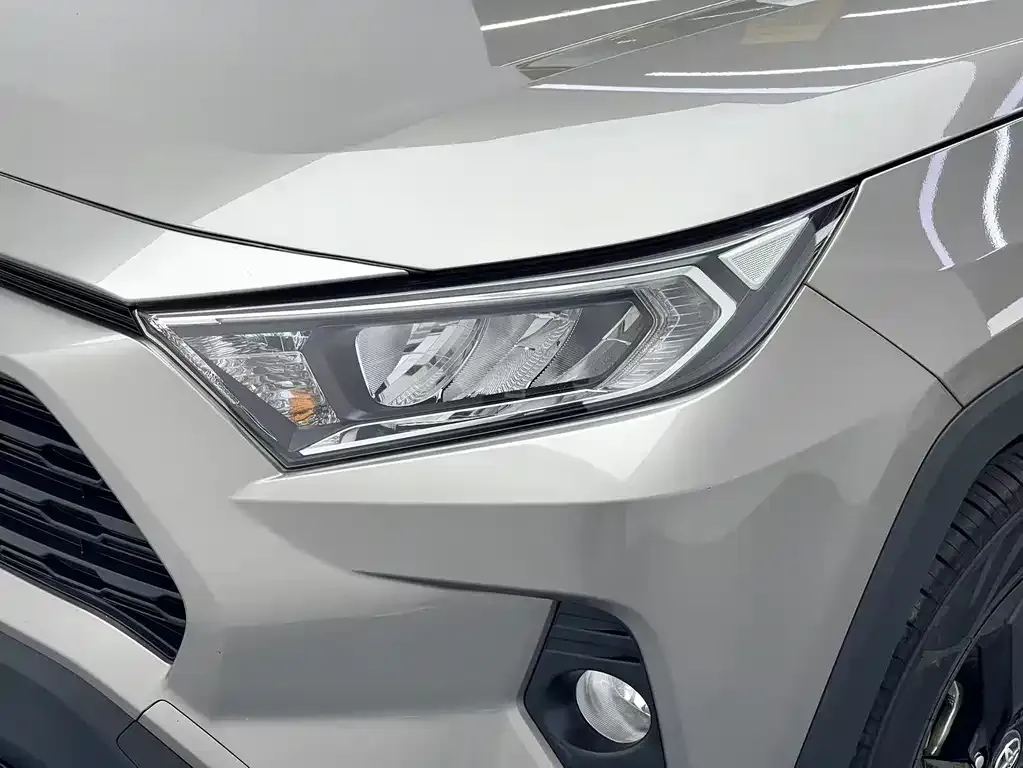 Toyota RAV4 2022 из CN, фото 9