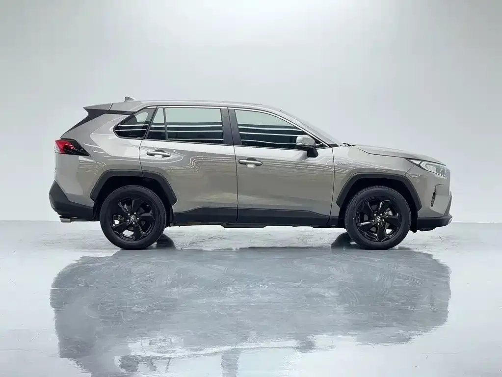 Toyota RAV4 2022 из CN, фото 5