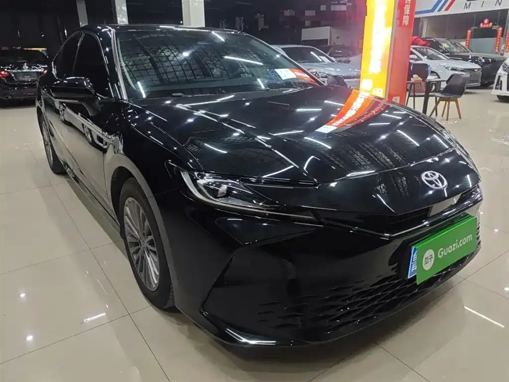 Toyota Camry 2025 из CN, фото 7