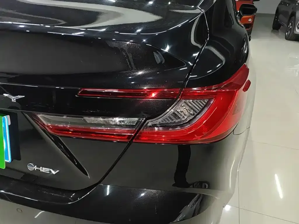 Toyota Camry 2025 из CN, фото 3