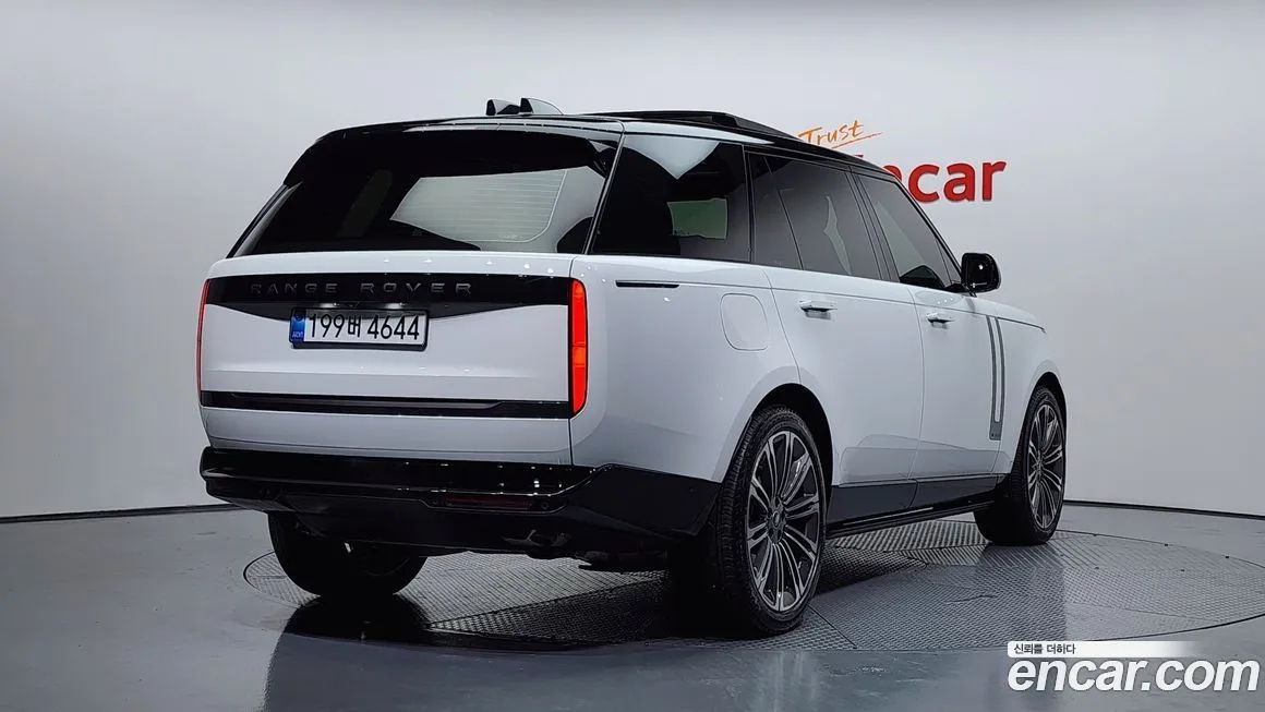 Land Rover Range Rover 2025 из KR, фото 3