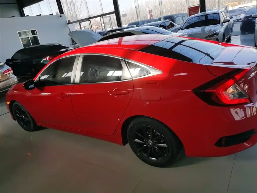 Honda Civic 2021 из CN, фото 8