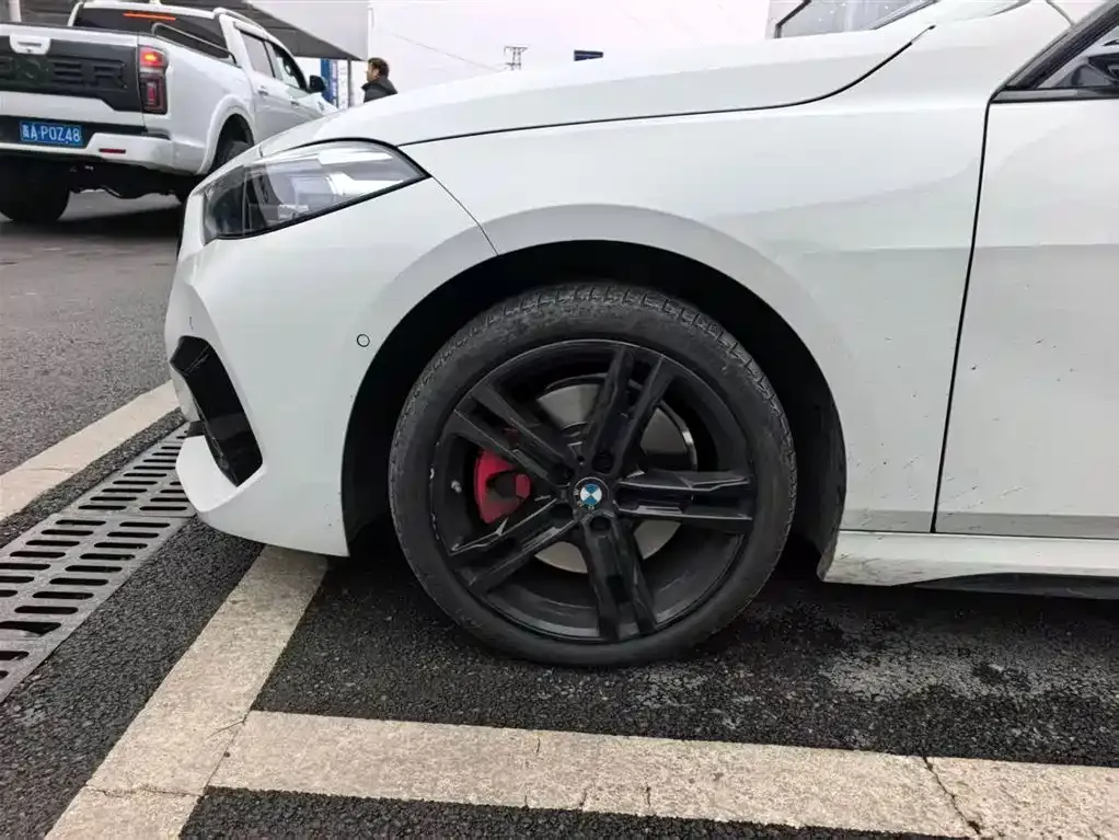BMW 2 Series (Import) 2023 из CN, фото 2