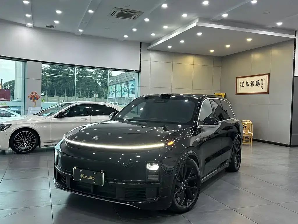 Li Auto L8 2023 из CN, фото 1