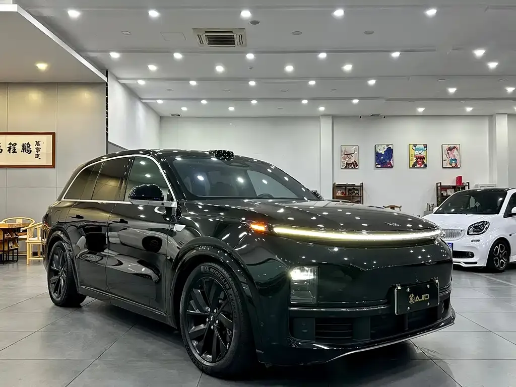 Li Auto L8 2023 из CN, фото 2