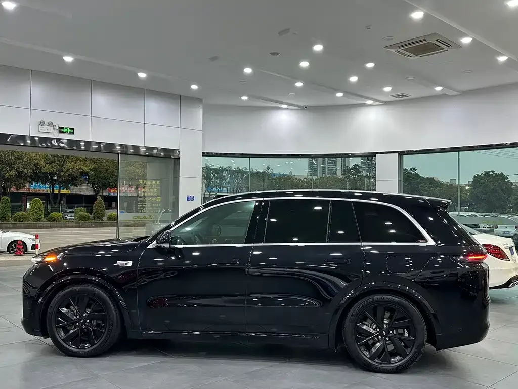 Li Auto L8 2023 из CN, фото 6